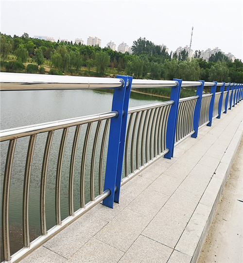 不銹鋼橋梁防撞護(hù)欄 工廠直銷來圖定制